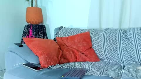 Snapshot of j_calix chatting on 2, 12, 2024 Calix Independient model Insta and twt Calixsnake online show from 2, 12, 2024