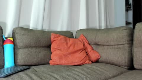 Snapshot of j_calix chatting on 17, 1, 2025 Calix Independient model Insta and twt Calixsnake online show from 17, 1, 2025