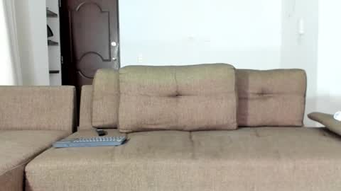 Snapshot of j_calix chatting on 2, 2, 2025 Calix Independient model Insta and twt Calixsnake online show from 2, 2, 2025