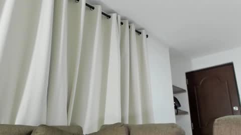 Snapshot of j_calix chatting on 13, 2, 2025 Calix Independient model Insta and twt Calixsnake online show from 13, 2, 2025