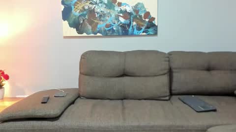 Snapshot of j_calix chatting on 21, 10, 2025 Calix Independient model Insta and twt Calixsnake online show from 21, 10, 2025