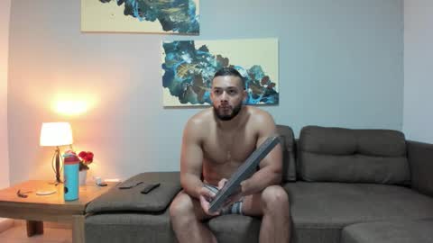Snapshot of j_calix chatting on 27, 10, 2025 Calix Independient model Insta and twt Calixsnake online show from 27, 10, 2025