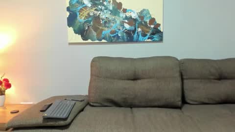 Snapshot of j_calix chatting on 3, 11, 2025 Calix Independient model Insta and twt Calixsnake online show from 3, 11, 2025