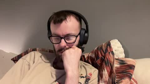 Snapshot of j_ddog chatting on 14, 6, 2026 JDogg online show from 14, 6, 2026