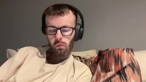 Snapshot of j_ddog chatting on 20, 6, 2026 JDogg online show from 20, 6, 2026
