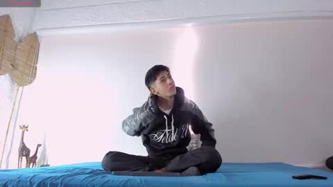 j_martony online show from 15, 12, 2025