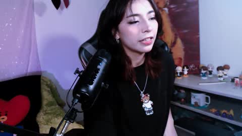 jade 18  online show from 2, 12, 2025