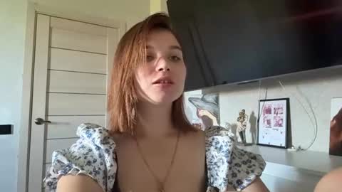 Julie online show from 11, 6, 2026