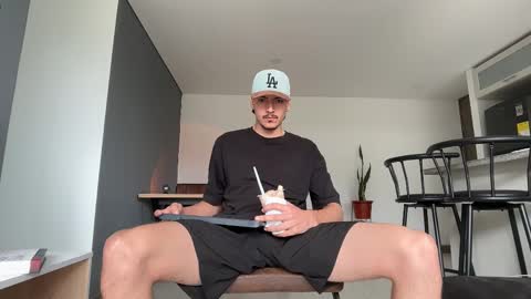 INDEPENDENT MODEL online show from 28, 9, 2025