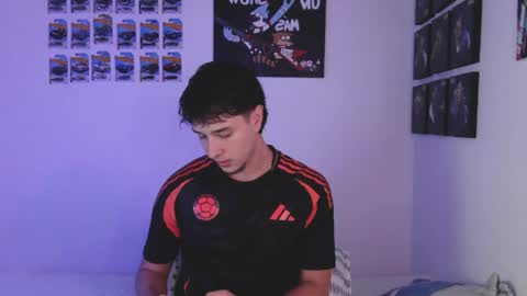 Snapshot of jack_walker190 chatting on 22, 4, 2026 J online show from 22, 4, 2026