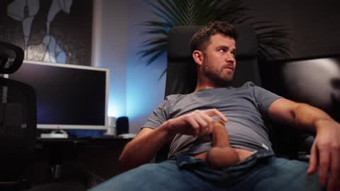 Snapshot of jackoffdude85 chatting on 17, 1, 2025 Colten Carter online show from 17, 1, 2025