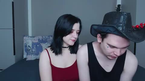 Snapshot of jackoffjillss chatting on 4, 10, 2025 JackOffJillss online show from 4, 10, 2025