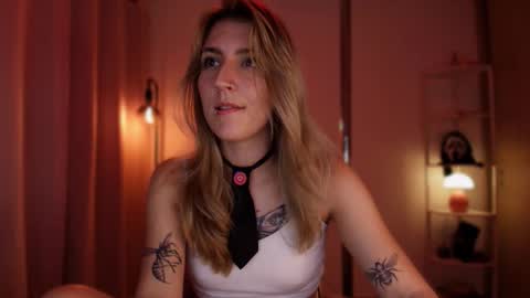 Snapshot of jacky_croft chatting on 14, 3, 2026 Linda Sofia help me get to 100 thumbs up online show from 14, 3, 2026