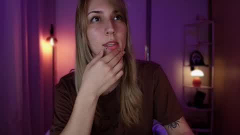 Snapshot of jacky_croft chatting on 22, 3, 2026 Linda Sofia help me get to 100 thumbs up online show from 22, 3, 2026