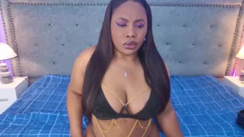 Snapshot of jackynorriss chatting on 16, 11, 2025 Jacky Norriss online show from 16, 11, 2025