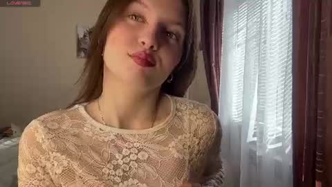 Snapshot of jaclynmalcolm chatting on 18, 6, 2026 Lillian online show from 18, 6, 2026