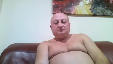 Snapshot of jacob_bron chatting on 6, 10, 2025 jacob_bron online show from 6, 10, 2025