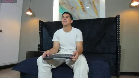 Snapshot of jacob_schneider chatting on 5, 5, 2026 jacob_schneider online show from 5, 5, 2026