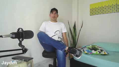 Jacob And Jayden online show from 13, 2, 2025