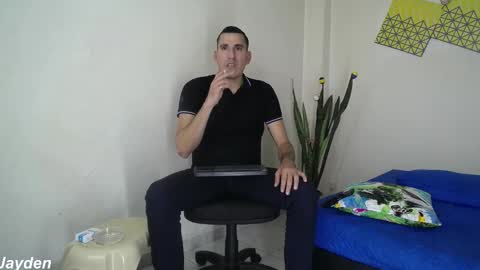 Jacob And Jayden online show from 13, 9, 2025