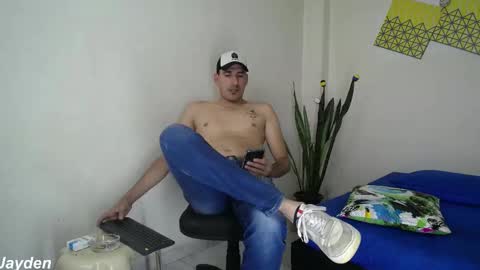 Jacob And Jayden online show from 25, 9, 2025