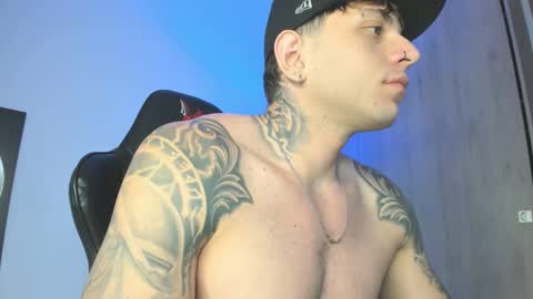 jacobb116 online show from 8, 10, 2025