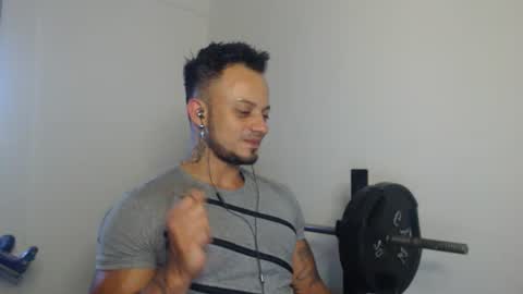 Snapshot of jacobjamess chatting on 7, 7, 2026 jacobjamess online show from 7, 7, 2026