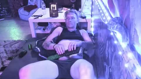 jacobshotelroom online show from 28, 5, 2026
