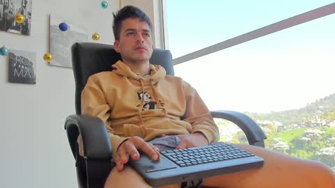 JACOB STONES online show from 18, 12, 2024