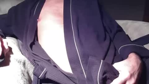 Snapshot of jacybob chatting on 17, 12, 2025 jason online show from 17, 12, 2025