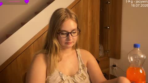 jacywinslat online show from 16, 7, 2026