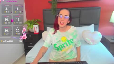 Snapshot of jadde13 chatting on 19, 12, 2024 Jadde online show from 19, 12, 2024