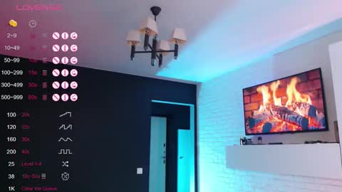 Snapshot of jade__swift chatting on 28, 10, 2025 Jade online show from 28, 10, 2025