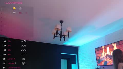 Snapshot of jade__swift chatting on 2, 11, 2025 Jade online show from 2, 11, 2025