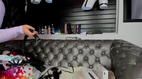 Jade online show from 9, 9, 2025