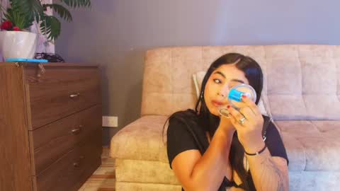 Snapshot of jade_brunnette chatting on 1, 6, 2026 Jade Brunete online show from 1, 6, 2026