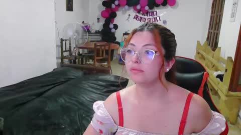 Snapshot of jade_john chatting on 30, 11, 2025 jade and jhon online show from 30, 11, 2025