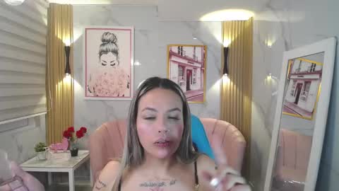 Snapshot of jade_jones_a chatting on 24, 10, 2025 Jade online show from 24, 10, 2025