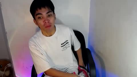 Jade online show from 4, 12, 2024