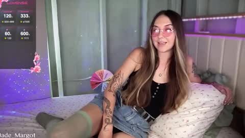 Jade Margot online show from 10, 11, 2025