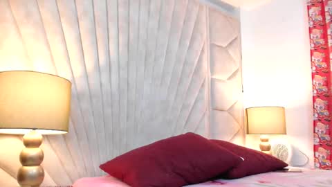 Jade  online show from 18, 11, 2025