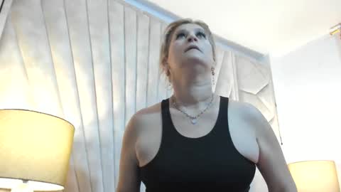 Jade  online show from 24, 11, 2025