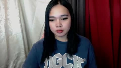 Snapshot of jade_suck chatting on 6, 4, 2026 jade_suck online show from 6, 4, 2026