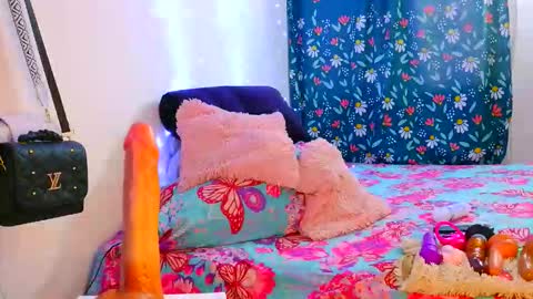 Snapshot of jade_watson19 chatting on 6, 3, 2026 Jade Watson online show from 6, 3, 2026