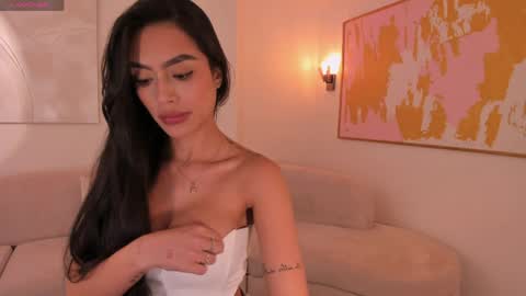 Snapshot of jadeevansx chatting on 12, 4, 2026 JADE EVANS online show from 12, 4, 2026