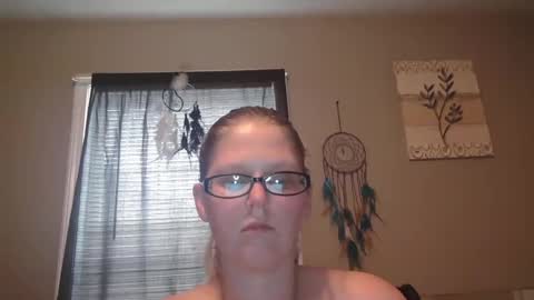 Snapshot of jadeluv chatting on 16, 2, 2025 JadeLuv online show from 16, 2, 2025