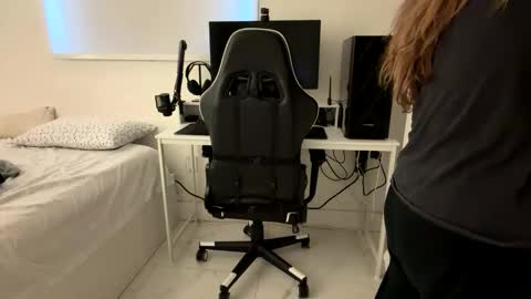 jademonroe0522 online show from 17, 3, 2026