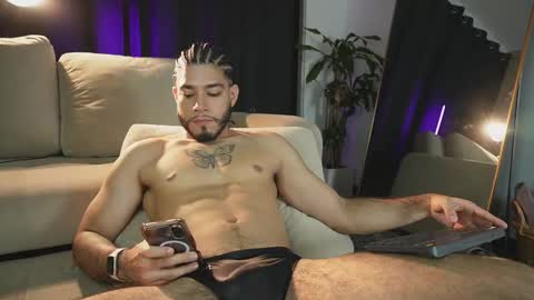 Snapshot of jadenfeynman chatting on 12, 1, 2026 Jaden Feynman online show from 12, 1, 2026