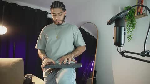 Snapshot of jadenfeynman chatting on 19, 1, 2026 Jaden Feynman online show from 19, 1, 2026