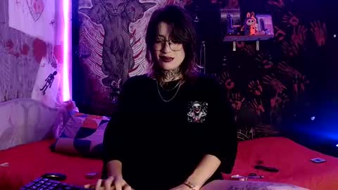 Snapshot of jadepoarch chatting on 23, 9, 2025 Alex and Venus online show from 23, 9, 2025